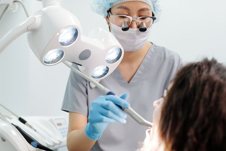  Gehalt eines Zahnarztes in der Schweiz