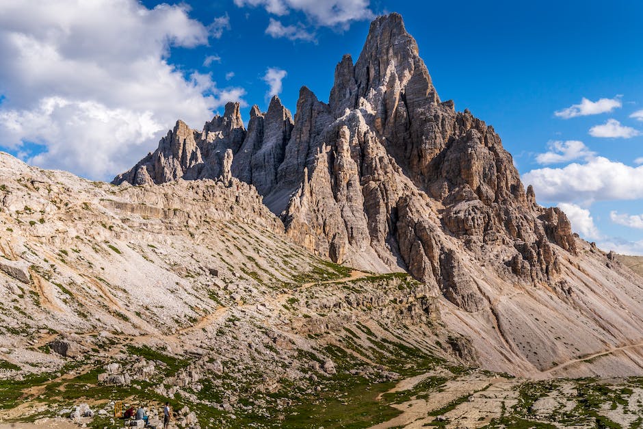 Der höchste Berg der Schweiz heißt Dufourspitze.